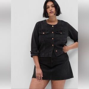 NWOT GAP Collarless Button Up Black Jean Jacket, Size XL